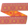 Dekorband NI 018 cerise/gul/guld 3.9cm