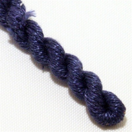 mörkblått 15m mjukt broderigarn i äkta silke