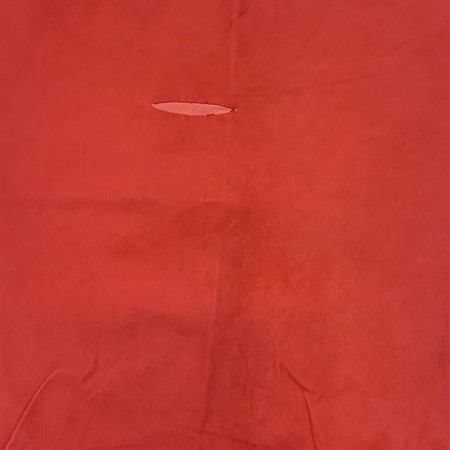 Lammskinn med stretch 17 röd obs hål ca 50x55cm