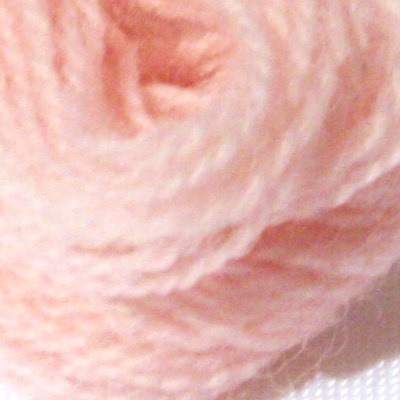 <img src="751.jpg" alt="25m rose pink broderigarn av ull"/>