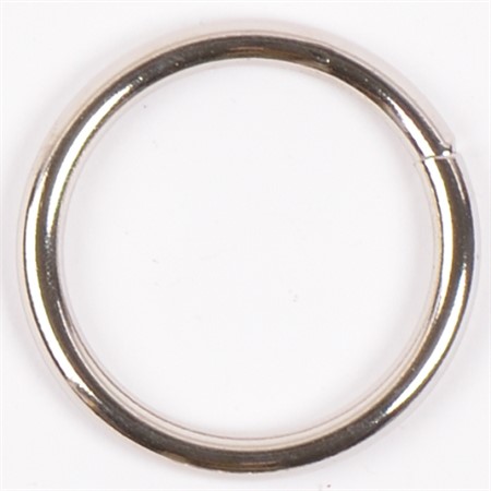 <img src="v9001535.jpg" alt="35mm silverfärgad svetsad o-ring"/>