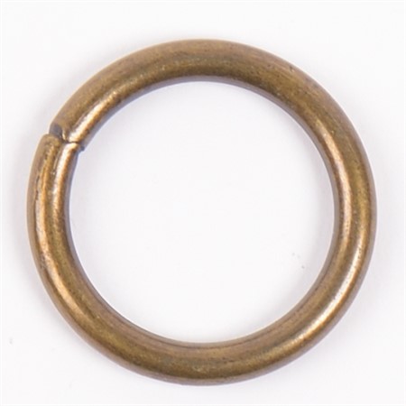 <img src="v9001630.jpg" alt="30mm svetsad o-ring antik mässing"/>